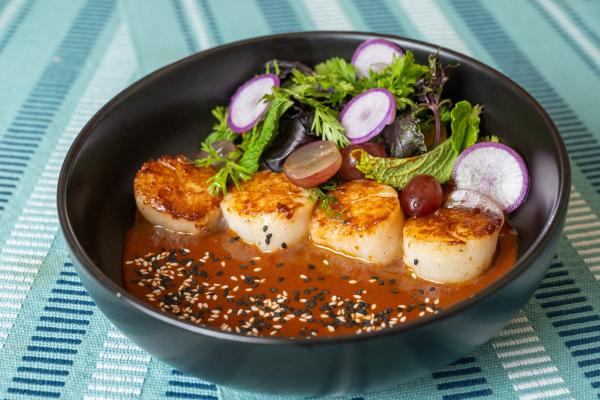 Amparo Fondita_Scallops_Mole_ 
