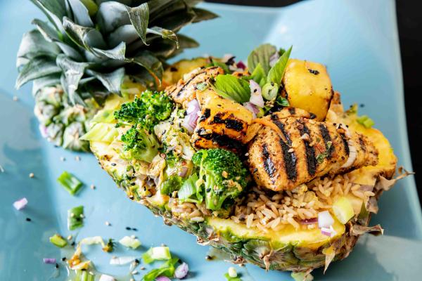 GRILLED CHICKEN JERKYAKI PINEAPPLE BOWL-2.jpg