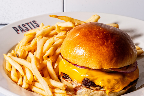 Pastis DC Cheeseburger