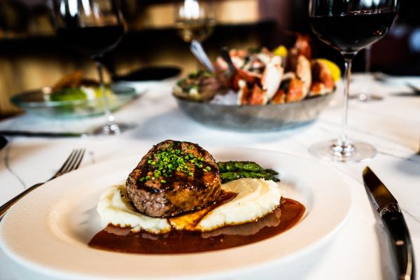 Steak with Mashed Potatoes