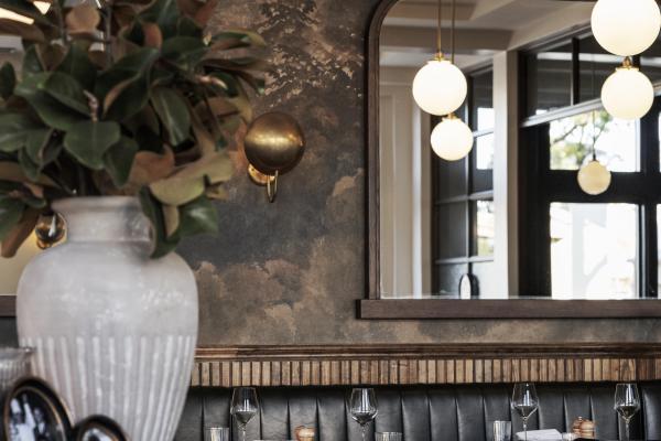 Leather banquets create a cozy environment for a romantic meal