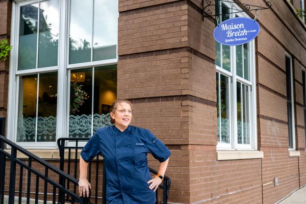 Chef Michelle at the corner of Maison Breizh
