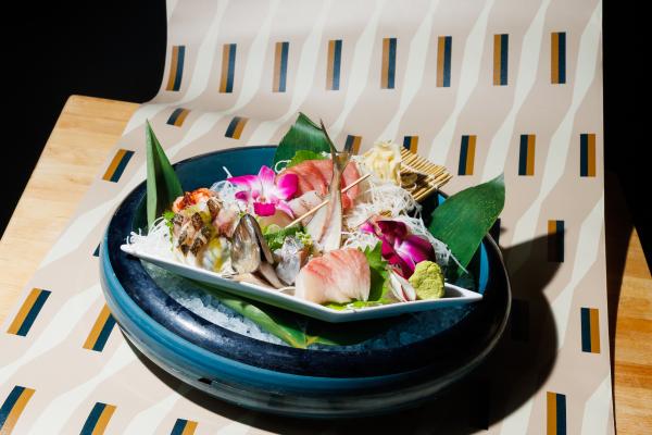 sashimi platter