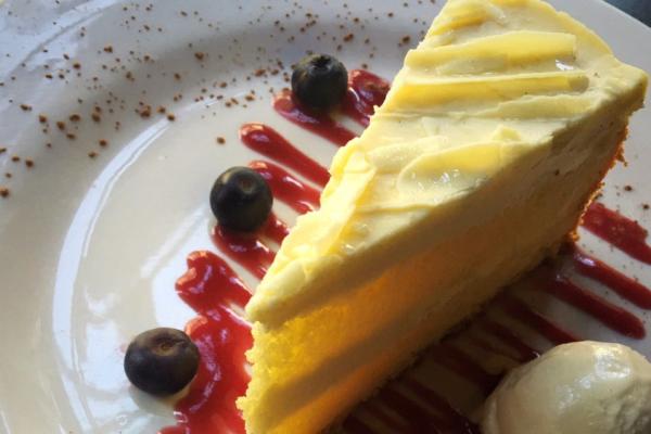 Piccolo Torta Limoncello.jpg