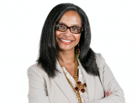 Linda Hunter Headshot.png
